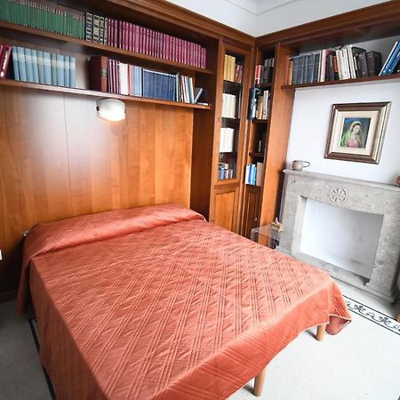 Domo Peonia Bianca Hotel Nuoro megye Kültér fotó