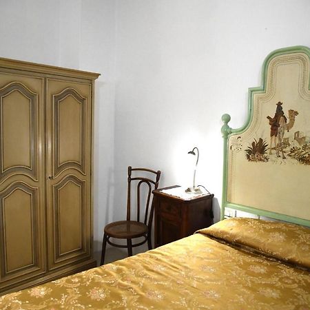 Domo Peonia Bianca Hotel Nuoro megye Kültér fotó
