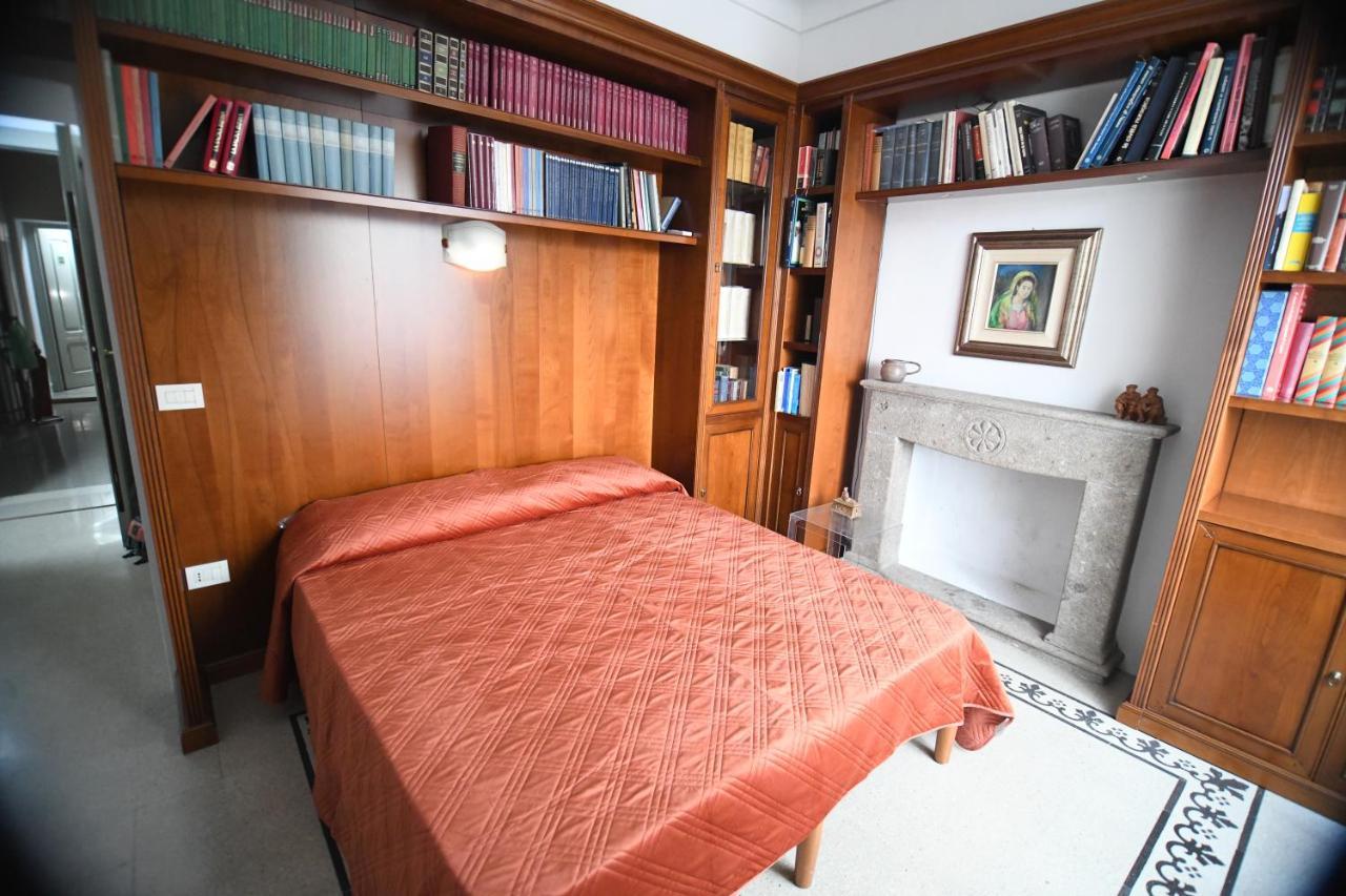 Domo Peonia Bianca Hotel Nuoro megye Kültér fotó