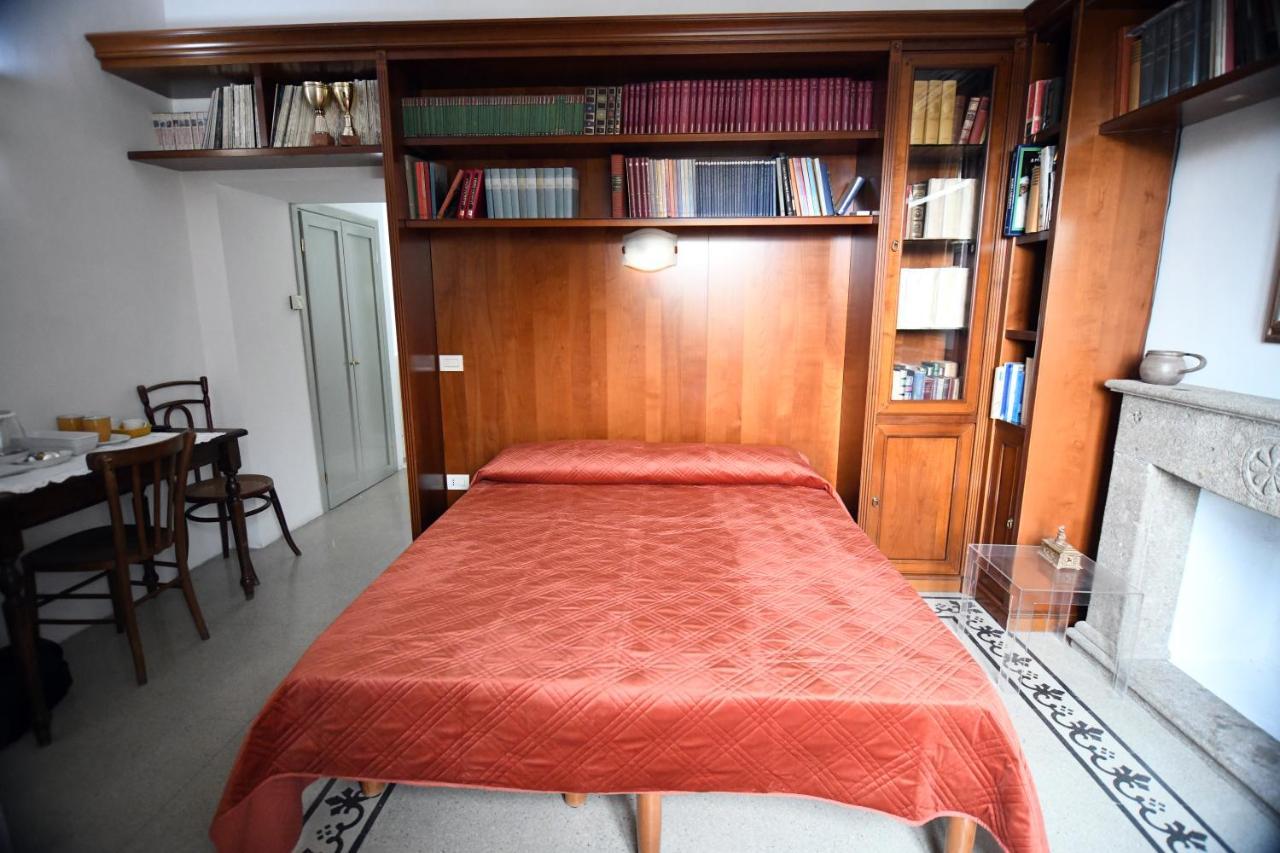 Domo Peonia Bianca Hotel Nuoro megye Kültér fotó